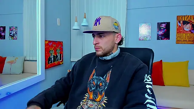 Snapshot of Drako_Lamar chatting on January 4, 12:27 pm Drako Lamar online show from January 4, 12:27 pm