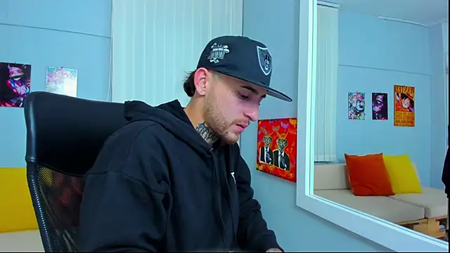 Snapshot of Drako_Lamar chatting on January 6, 1:30 pm Drako Lamar online show from January 6, 1:30 pm