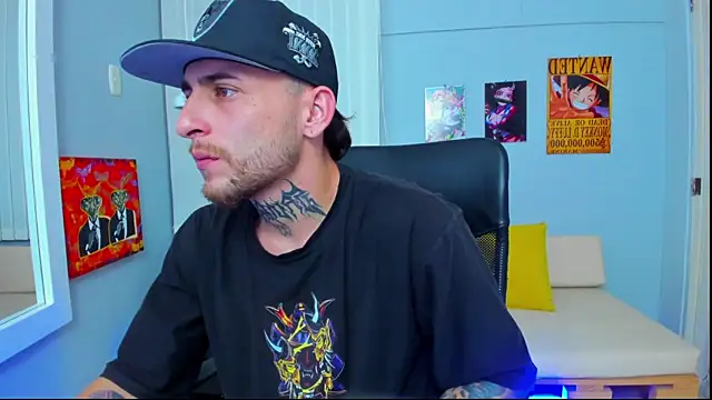 Snapshot of Drako_Lamar chatting on January 6, 4:34 pm Drako Lamar online show from January 6, 4:34 pm
