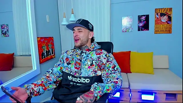 Snapshot of Drako_Lamar chatting on January 7, 12:52 pm Drako Lamar online show from January 7, 12:52 pm