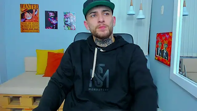 Snapshot of Drako_Lamar chatting on January 20, 12:28 pm Drako Lamar online show from January 20, 12:28 pm