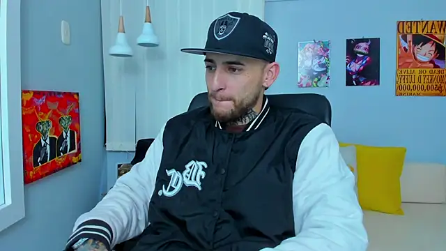 Snapshot of Drako_Lamar chatting on January 24, 12:20 pm Drako Lamar online show from January 24, 12:20 pm