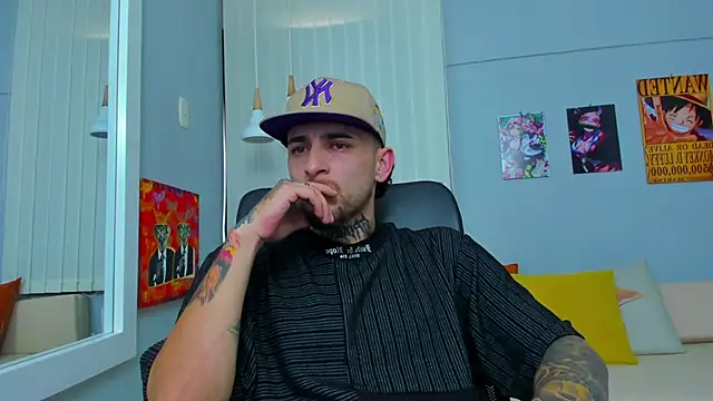 Snapshot of Drako_Lamar chatting on February 28, 3:59 pm Drako Lamar online show from February 28, 3:59 pm