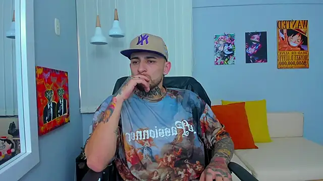 Snapshot of Drako_Lamar chatting on March 11, 3:45 pm Drako Lamar online show from March 11, 3:45 pm