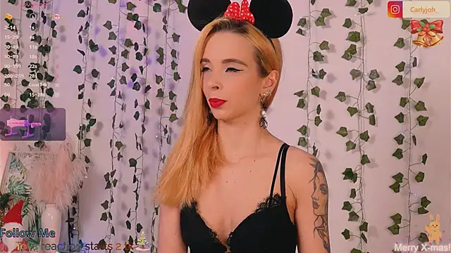 Snapshot of CarlyMilton chatting on December 30, 9:19 pm CarlyMilton online show from December 30, 9:19 pm