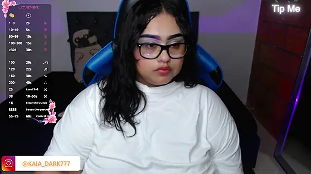 sexy psychologist  online show from April 4, 1:37 am