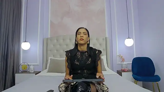 JoannaCox online show from February 7, 10:52 pm