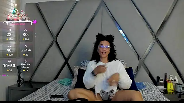 Snapshot of paula_daniela1 chatting on December 29, 9:09 pm paula daniela1 online show from December 29, 9:09 pm