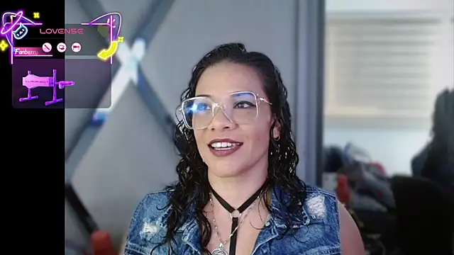 paula daniela1 online show from November 6, 8:32 pm