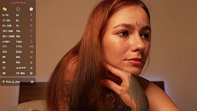 girl with snaketatto0 online show from May 8, 2:06 am