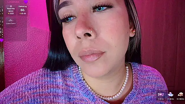 Snapshot of leahtemptation3 chatting on March 21, 8:30 am leahtemptation3 online show from March 21, 8:30 am