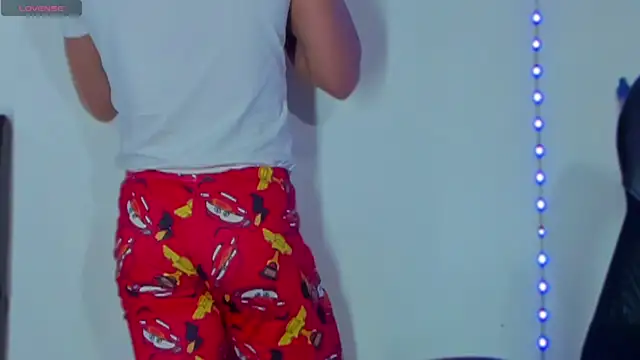 MikeRoss7777 online show from January 27, 1:05 am