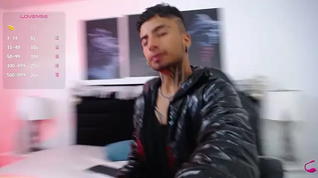 JuanCamiilo 66 online show from December 25, 2:35 am