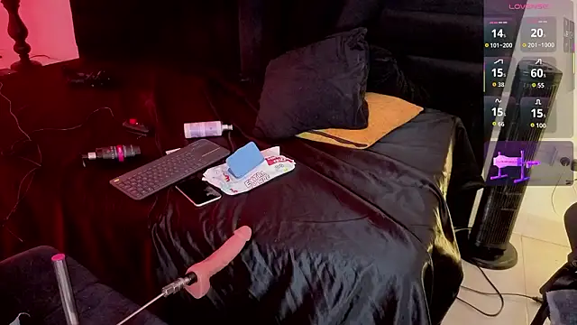 JuanCamiilo 66 online show from March 12, 4:40 am