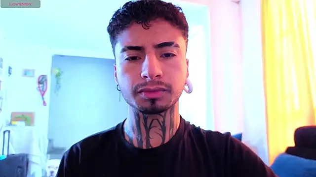 JuanCamiilo 66 online show from May 16, 12:59 pm