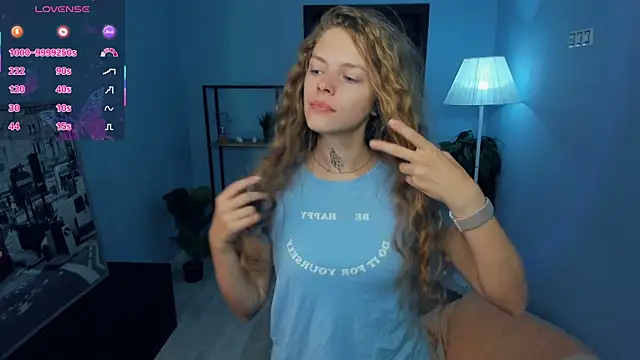 RayaNenlia online show from September 28, 5:02 am