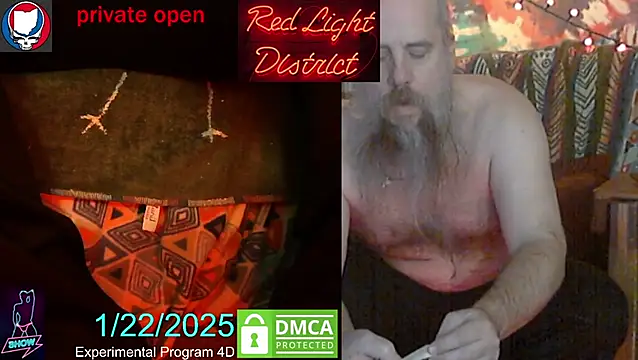Snapshot of SexWorkerX chatting on January 23, 2:33 am SexWorkerX online show from January 23, 2:33 am