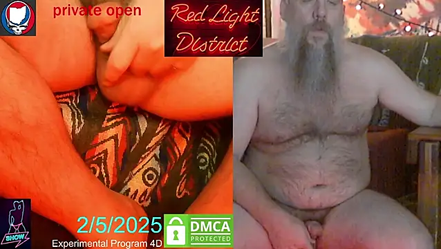 Snapshot of SexWorkerX chatting on February 6, 12:22 am SexWorkerX online show from February 6, 12:22 am