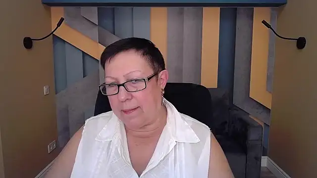 BarbaraTurners online show from November 12, 7:35 pm