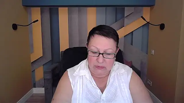 BarbaraTurners online show from November 21, 7:34 pm