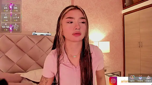 Snapshot of Arianavillada chatting on September 25, 3:21 am Arianavillada online show from September 25, 3:21 am