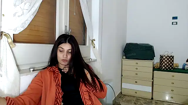 ZajiraShane online show from December 23, 1:36 am