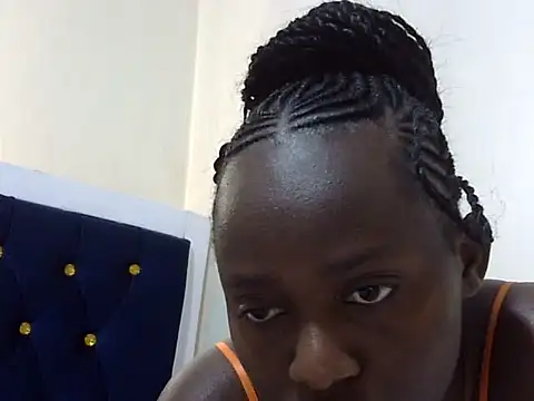 Snapshot of Seeexxxy-bree chatting on October 22, 12:05 pm Seeexxxy-bree online show from October 22, 12:05 pm