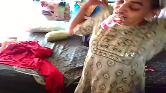 Snapshot of Indian_Blaze00 chatting on February 9, 5:33 am Indian Blaze00 online show from February 9, 5:33 am