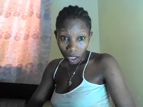 smallnaughtygirl online show from January 15, 11:21 am