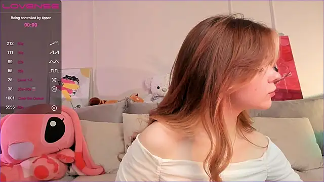 Frau Lina online show from October 27, 3:49 pm