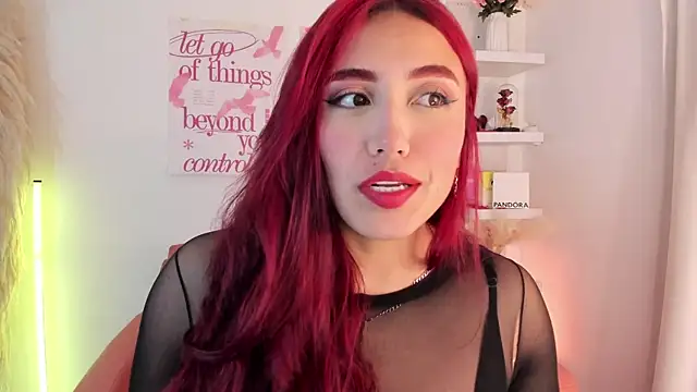 veronicaxx69 online show from March 27, 2:06 am