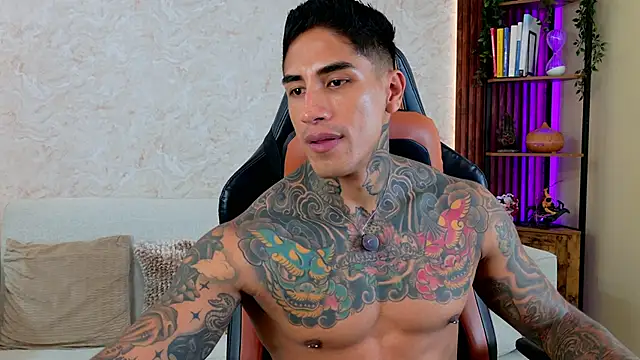 AdanReilly online show from April 1, 9:23 pm