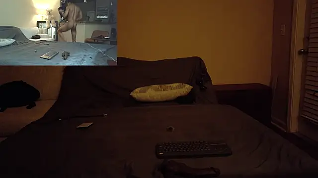 PlaywithSnM online show from April 27, 2:20 am