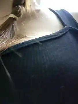 zizi public online show from March 2, 8:05 am