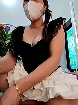 zizi public online show from October 4, 2:20 am