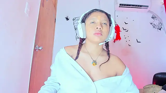 Emily Coper18 online show from January 12, 1:27 pm