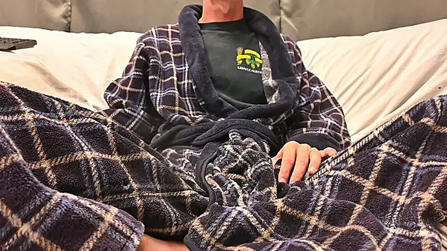 joeiandola online show from October 5, 3:32 pm