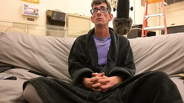 joeiandola online show from March 17, 4:21 pm