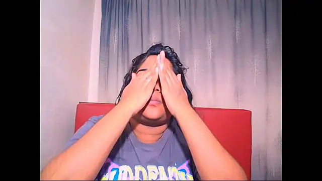 Snapshot of Indian_Lola00 chatting on October 12, 7:29 am Indian Lola00 online show from October 12, 7:29 am