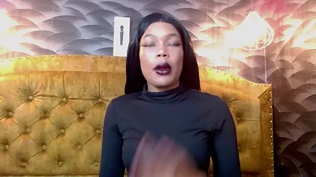 CrystalBrooke3x online show from October 1, 3:01 am