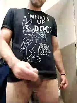 leon3875 online show from January 13, 1:45 am