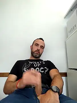 leon3875 online show from March 6, 3:35 pm