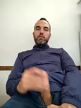 leon3875 online show from September 23, 3:37 pm