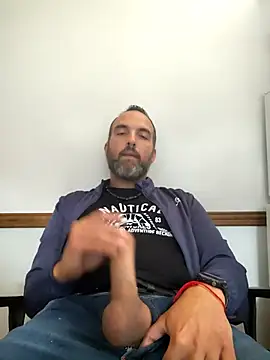 leon3875 online show from February 6, 3:37 pm