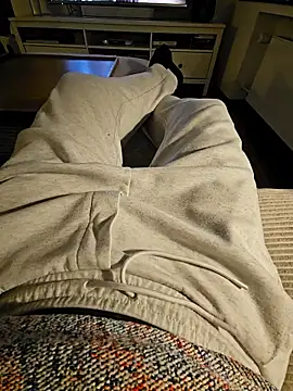 Snapshot of BigPassion89 chatting on January 12, 6:24 pm BigPassion89 online show from January 12, 6:24 pm