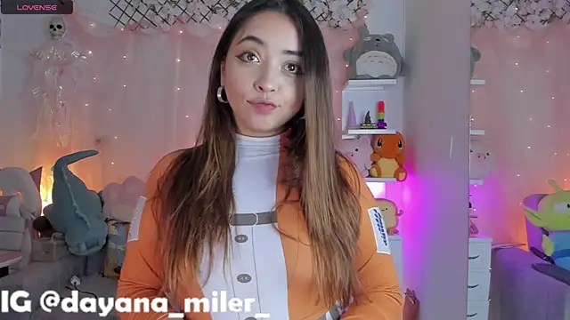  dayana miler online show from November 6, 2:18 pm