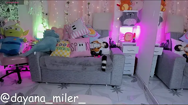  dayana miler online show from March 9, 11:53 pm