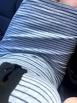 May-Squirt online show from November 21, 6:45 am