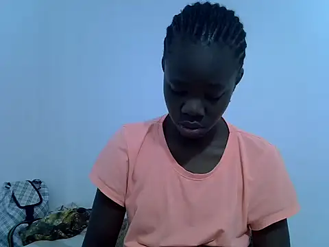 Snapshot of hey_its_andreana chatting on July 6, 8:33 am hey its andreana online show from July 6, 8:33 am