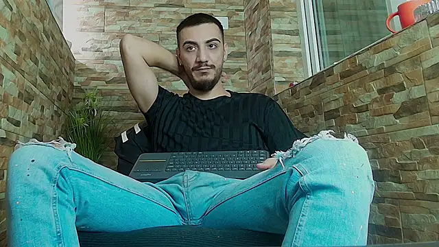 AndrewBanner online show from January 27, 7:35 am